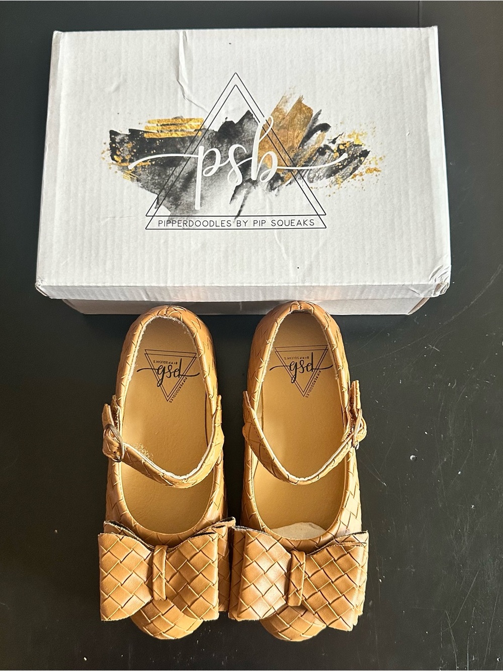 Pipperdoodles by Pip Squeaks size 13 Mary Jane Bow Shoes